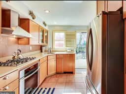 Charming Charles -Walkable Downtown Annapolis Home