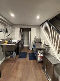 Silver Spring Spacious Apartment