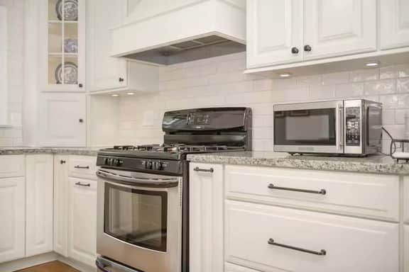 Downtown Annapolis Charming 2 BDR Townhome