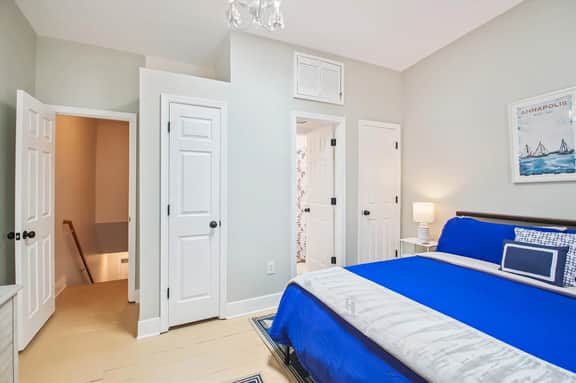 Two-bedroom Downtown Home