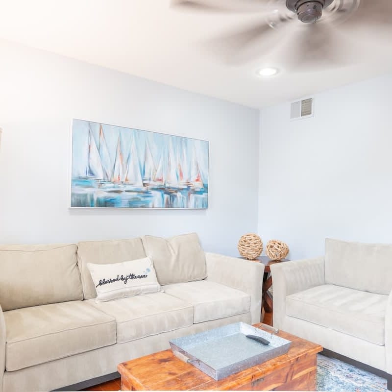 Charming Charles -Walkable Downtown Annapolis Home